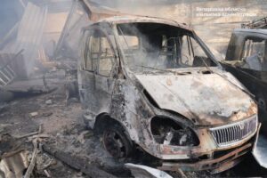 Поранено людей, пошкоджено підприємство та знеструмлено споживачів: наслідки масованої атаки Запоріжжя, — ФОТО