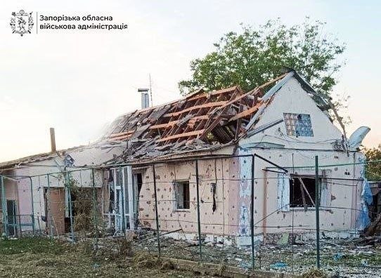 Поранено 12 людей: під ворожими ударами були 45 населених пунктів Запорізької області