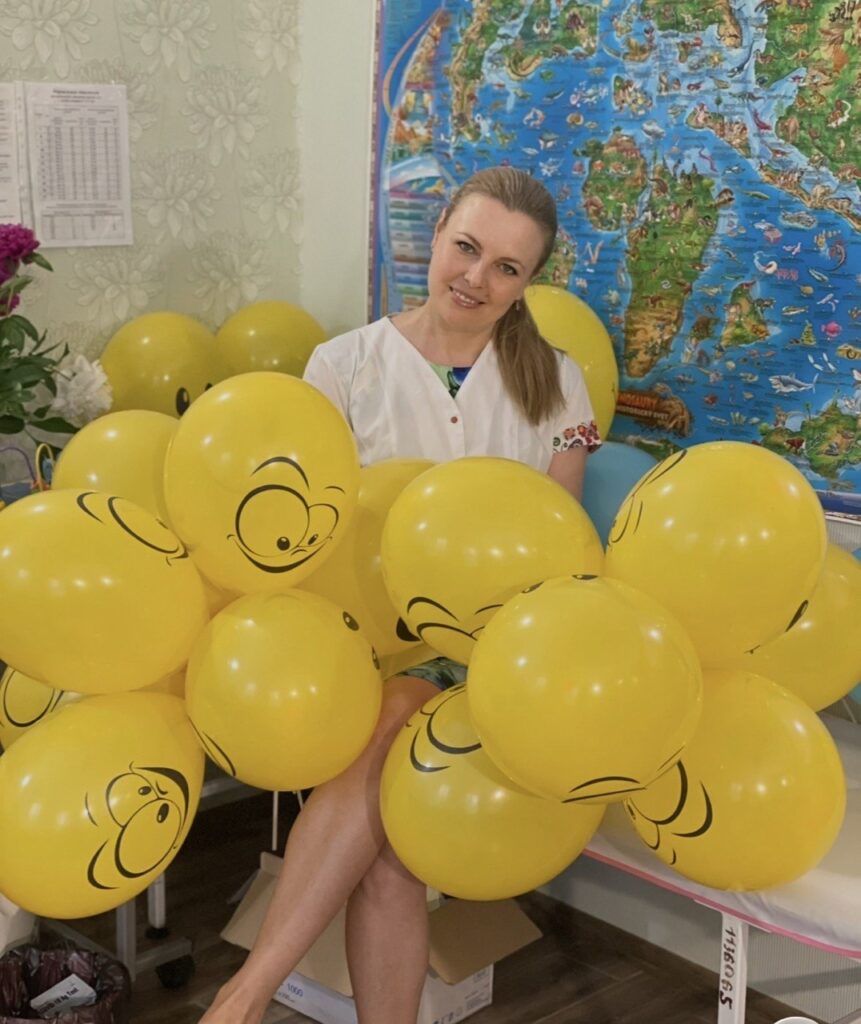 Лікарка-педіатриня Юлія Мирошниченко з Веселого Мелітопольського району Запорізької області, власна справа, медичний кабінет у Запоріжжі