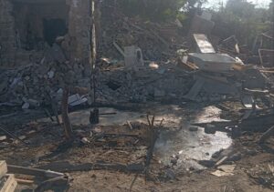Две поврежденные локации: в Космическом районе Запорожья зафиксировали последствия российской атаки, — ФОТО