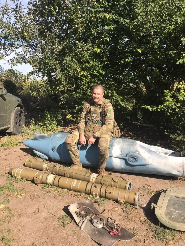 Голова громадської організації «Разом.UA» – офіцер 30-го корпусу морської піхоти Ігор Ілюшкін.