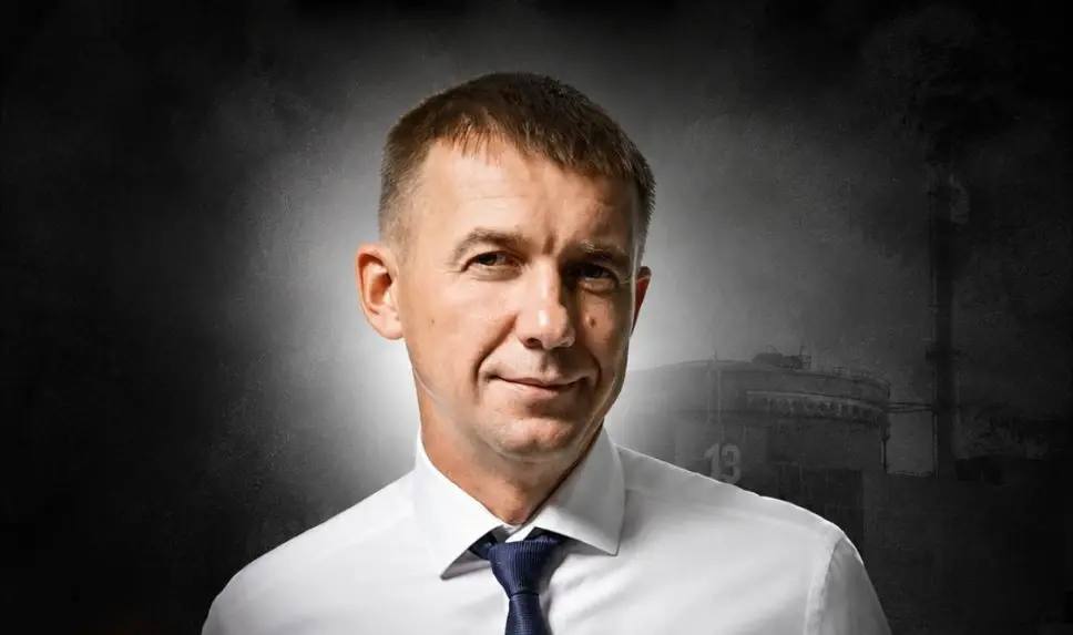 До окупації Запорізької АЕС Олександр Яковлев був заступником головного інженера станції з експлуатації. Потім перейшов працювати вже у російській «адміністрації» АЕС.