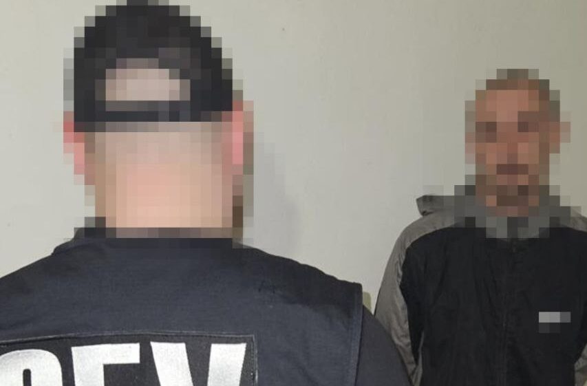 Правоохоронці затримали дезертира із Запоріжжя, який шпигував для спецслужб РФ
