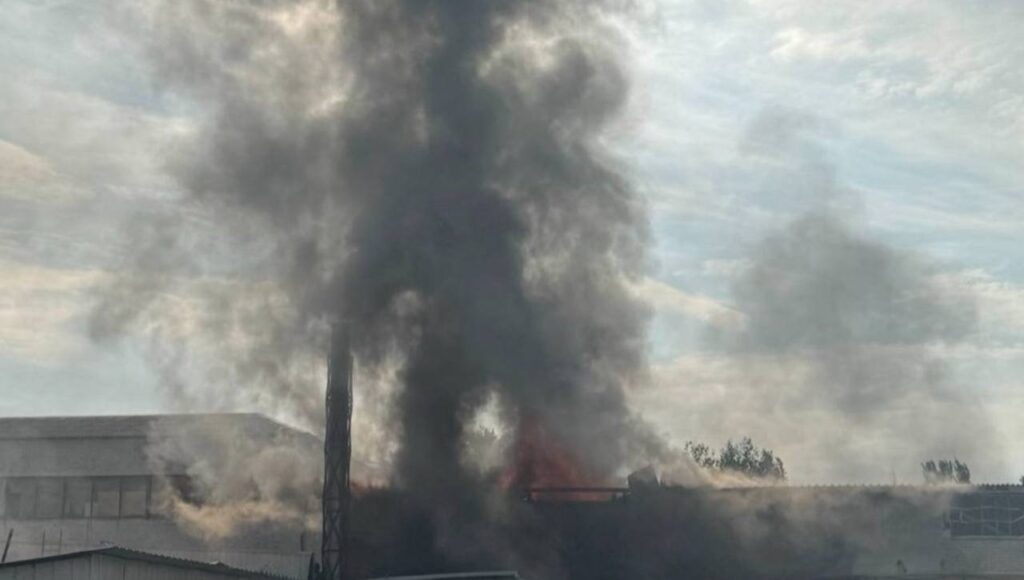 Нові вибухи у Запоріжжі: горять склади, — ФОТО, ВІДЕО
