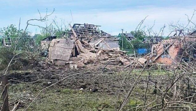 Авиация, артудары и беспилотники: российские войска обстреляли 45 населенных пунктов Запорожской области, есть погибшие и пострадавшие