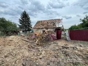 Зруйновано будинки та пошкоджено машини: наслідки російських ударів по Запорізькій області 28 липня, — ФОТО