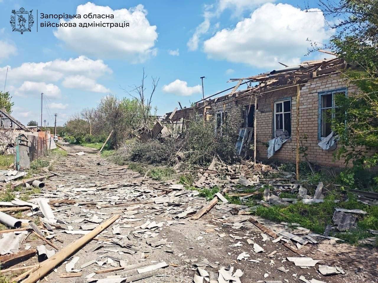 Поранено троє людей: під ворожими ударами були 52 населених пункти Запорізької області