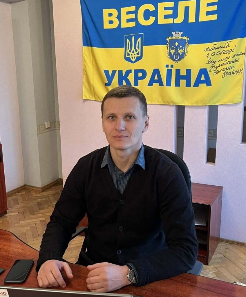 Начальник Веселівської селищної військової адміністрації Сергій Кутьєв.