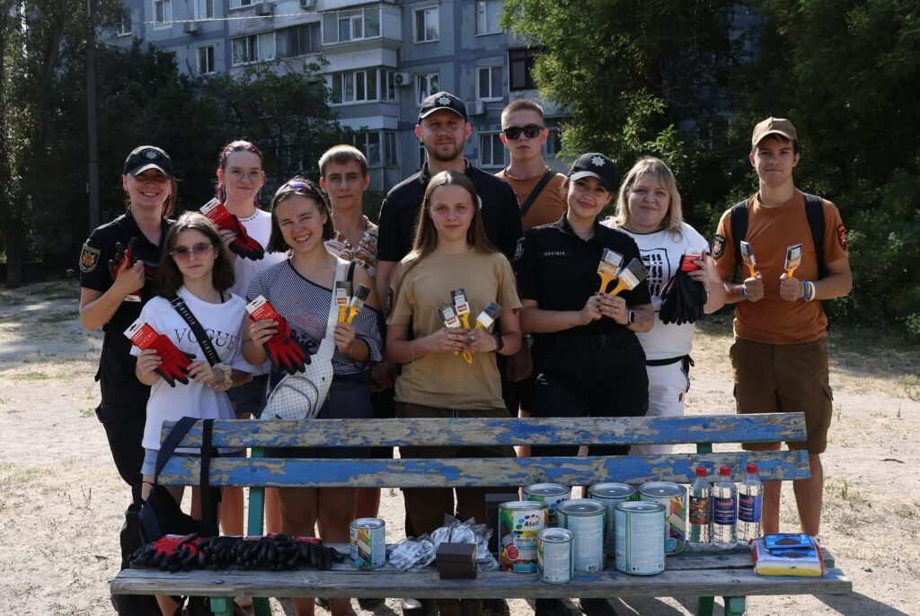 Учасники «Байди» реалізують соціальні проєкти, спрямовані на підтримку мешканців і розвиток міського простору Запоріжжя.
