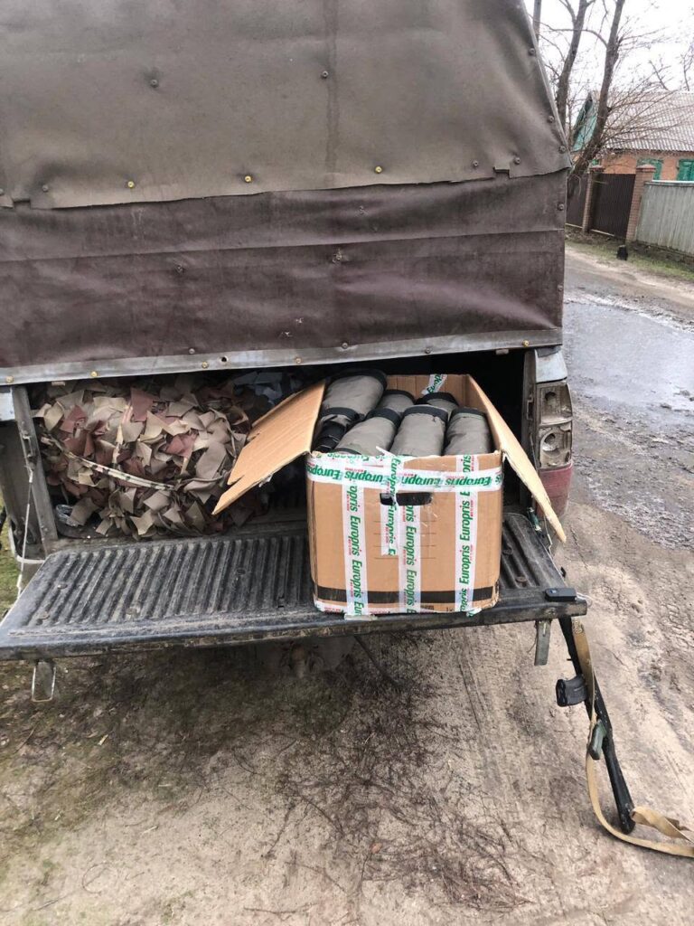 Веселівська громада допомагає військовим 