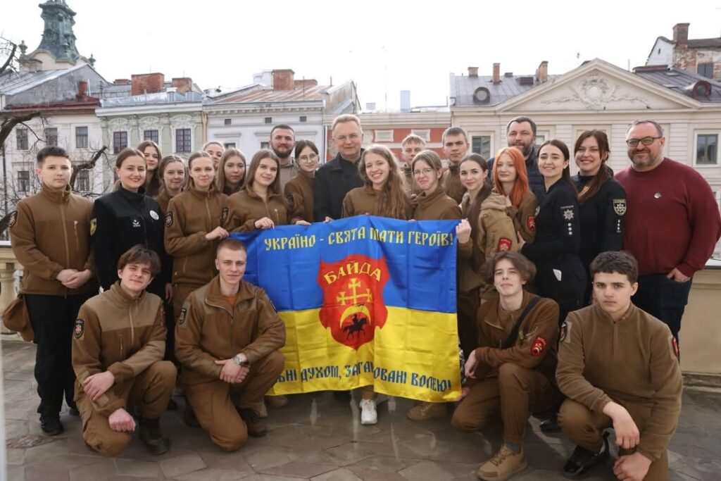 Юнацький рух «Байда», учасники руху «Байда» подорожують Україною