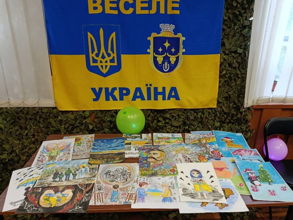 Роботи митців та майстрів з Веселівської громади