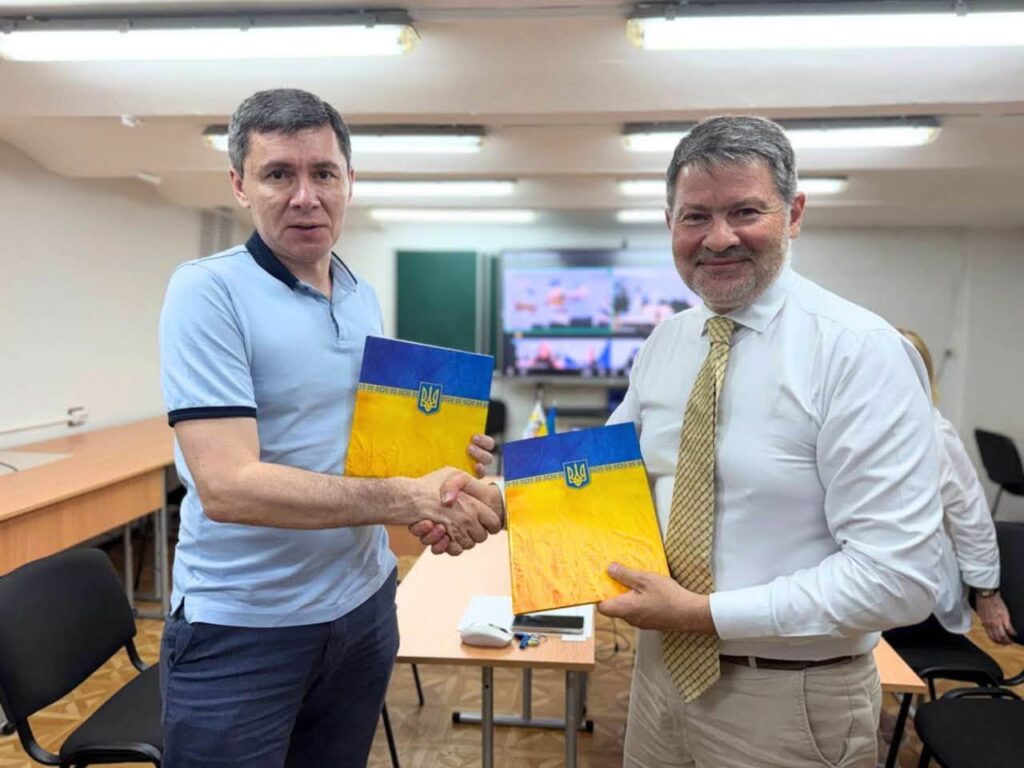 У липні ТДАТУ домовився про розширення міжнародного партнерства з платформою TIASI MetaCluster. Сторони співпрацюватимуть у сферах агроінженерії, енергетики, цифрових технологій, екологічної безпеки та відновлення України.
