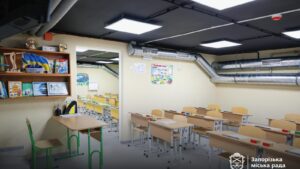 Шість локацій та медичний куток: у запорізькій гімназії №24 оновили укриття, — ФОТО