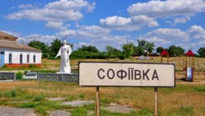 Життя в окупації стає дедалі складнішим: що відбувається у Софіївській громаді на Запоріжжі (ІНТЕРВ'Ю) 