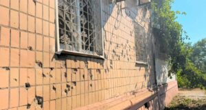 Ранкові вибухи у Запоріжжі: окупанти вдарили по житловому району, — ВІДЕО