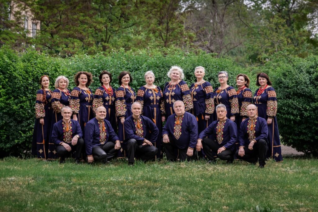 Оберіг української пісні: як Іван Ємець із Мелітопольщини створив у Запоріжжі вокальний ансамбль переселенців