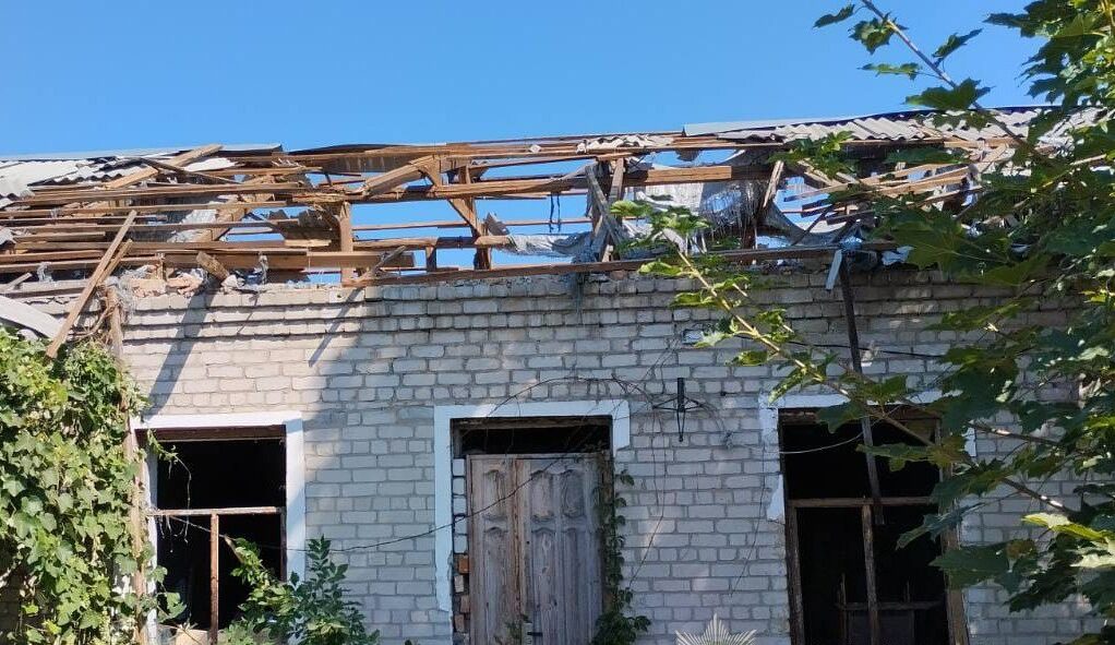 Один загиблий, троє поранених, 962 удари та руйнування: як для Запорізької області пройшла середа під російськими обстрілами, — ФОТО