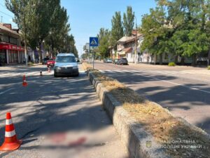 Підлітки у лікарні: у Запоріжжі водійка збила двох хлопців