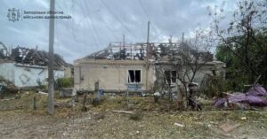 Дві людини загинули та 10 отримали поранення: ворог завдав 1019 ударів по Запорізькій області