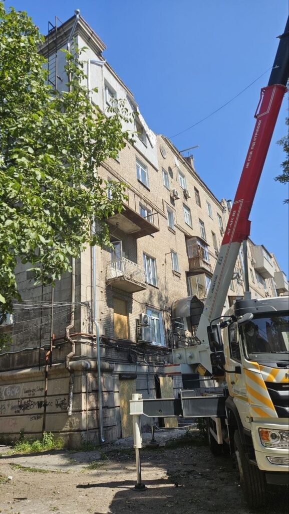 Ранковий удар по центру Запоріжжя: екоінспектори озвучили наслідки атаки