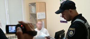 10 тысяч долларов за оформление инвалидности для отсрочки от мобилизации: в Запорожье задержали врача, — ФОТО