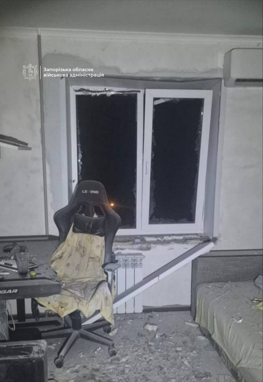 Россияне ночью ударили по Запорожью: ранены два человека