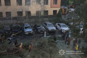 Знищено майно, вбито та поранено мирних мешканців: наслідки російських ударів по Запорізькій області 2 серпня, — ФОТО