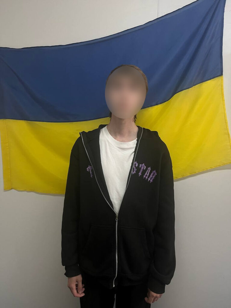 Громадська організація «Плурітон» веде десятки справ про повернення дітей з тимчасово окупованих територій: від дошкільнят – до вчорашніх випускників.