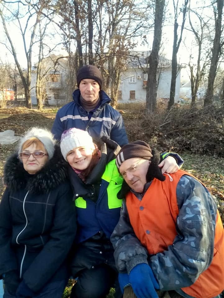 Ольга Бикова під час роботи у парку Придніпровському в Запоріжжі.