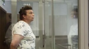 55-летнюю жительницу Васильевского района оккупационный суд приговорил к 11 годам заключения: ее обвинили в шпионаже