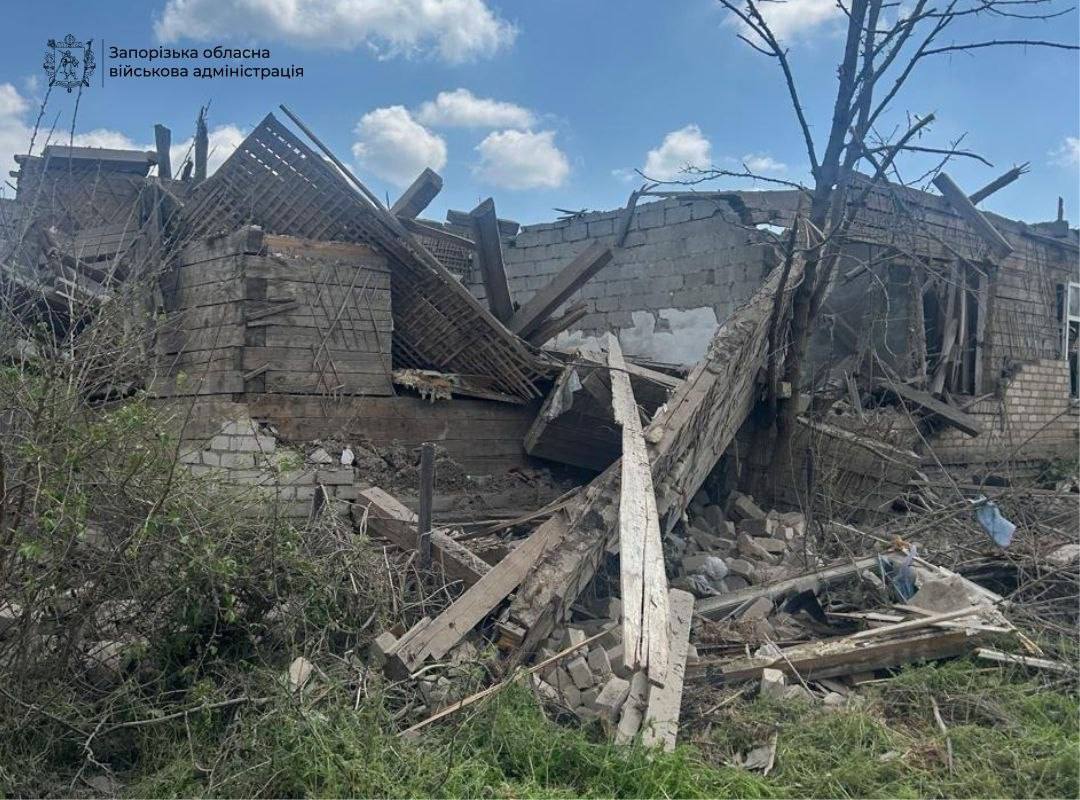 Один человек погиб и четыре ранены: оккупанты нанесли 876 ударов по Запорожской области