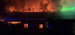 Вночі ворог знищив «Амстор» в Хортицькому районі Запоріжжя: що відомо, — ФОТО, ВІДЕО