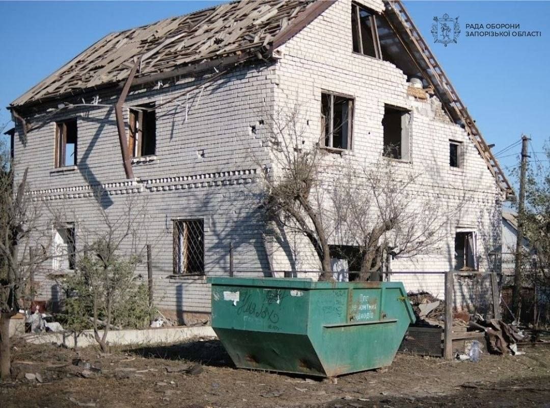 Три человека ранены: враг нанес 771 удар по Запорожской области