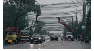 Угроза дронов меняет Запорожье: фотографка показала жизнь города во время войны, — ФОТО